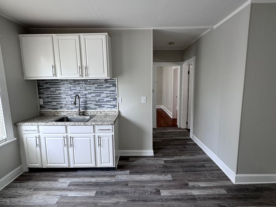 1st image of 111 Smith St