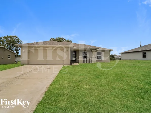 223 NE 30th Ter, Cape Coral, FL 33909
