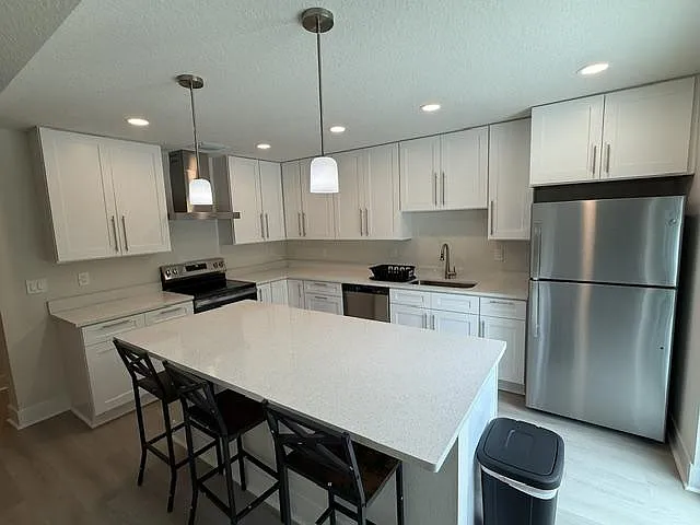 N Renfrew Pl — Photo 8