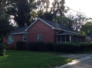 214 Reardon St, Manning, SC 29102