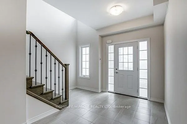 275 Bethune Ave — Photo 10