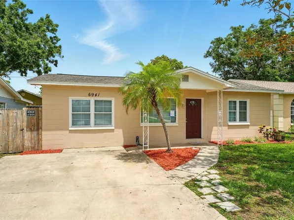 6941 58th Way N, Pinellas Park, FL 33781