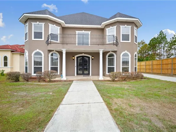 5533 River Landing Dr, Mobile, AL 36619