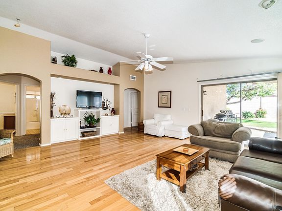 2nd image of 2440 E Cielo Grande Ave