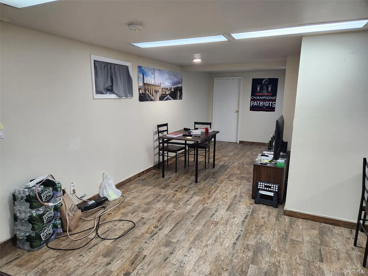 1 bed, 1.0 bath, 800 sqft, $1,800 — Photo 3