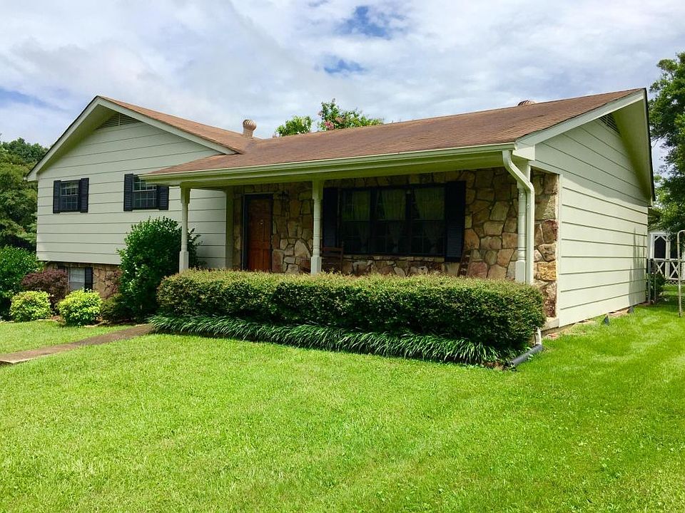 1st image of 5753 Antonio Ln