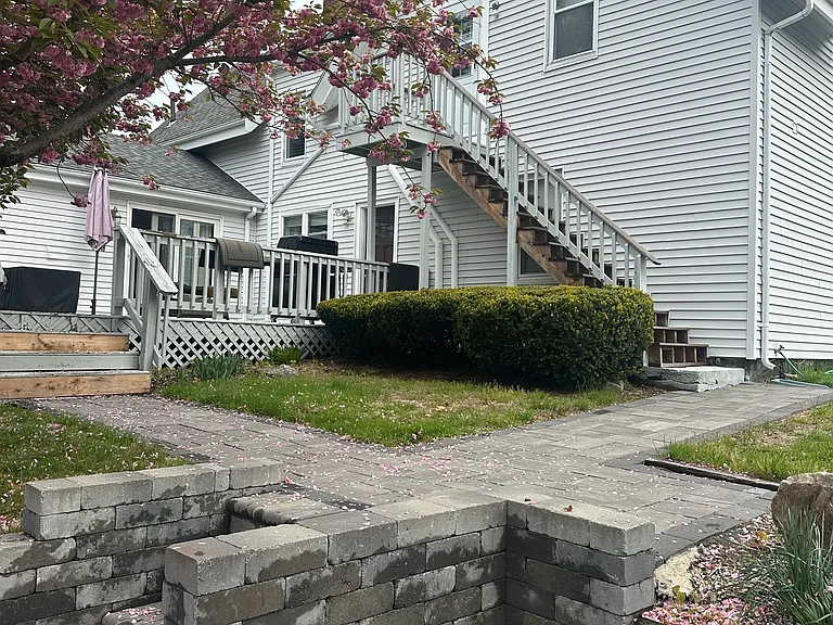 127 Mechanic St #2 — Photo 9
