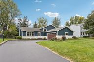 Bernadette Ln-S1410-001.jpg