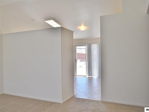 4th image of 7338 Warhol Dr