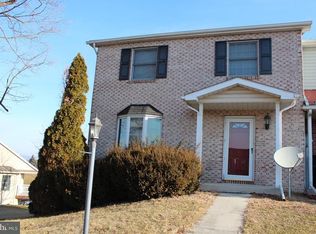 97 Nottingham Dr, Chambersburg, PA 17201