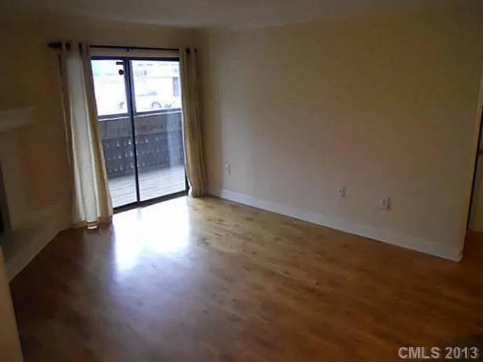 Living Room2