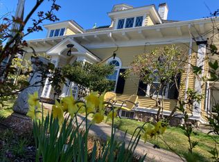 11 Doane St, Fairhaven, MA 02719