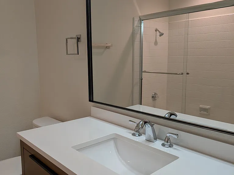 1127 Creekside Dr #249 — Photo 9