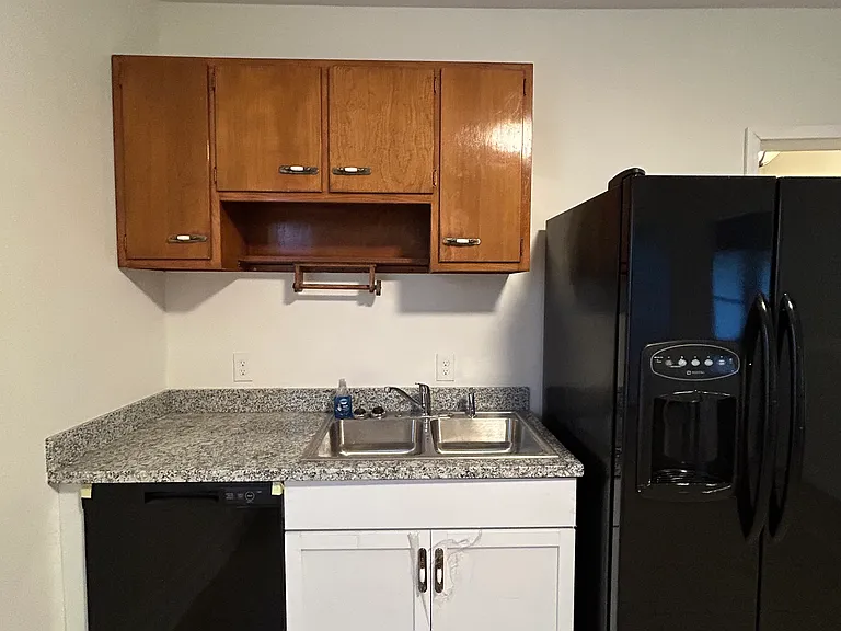 3726 Lentz Ave — Photo 6