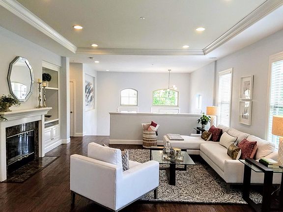 5th image of 28 Huckleberry Ct