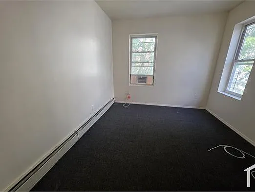 3 bed, 900 sqft, $3,695 — Photo 3