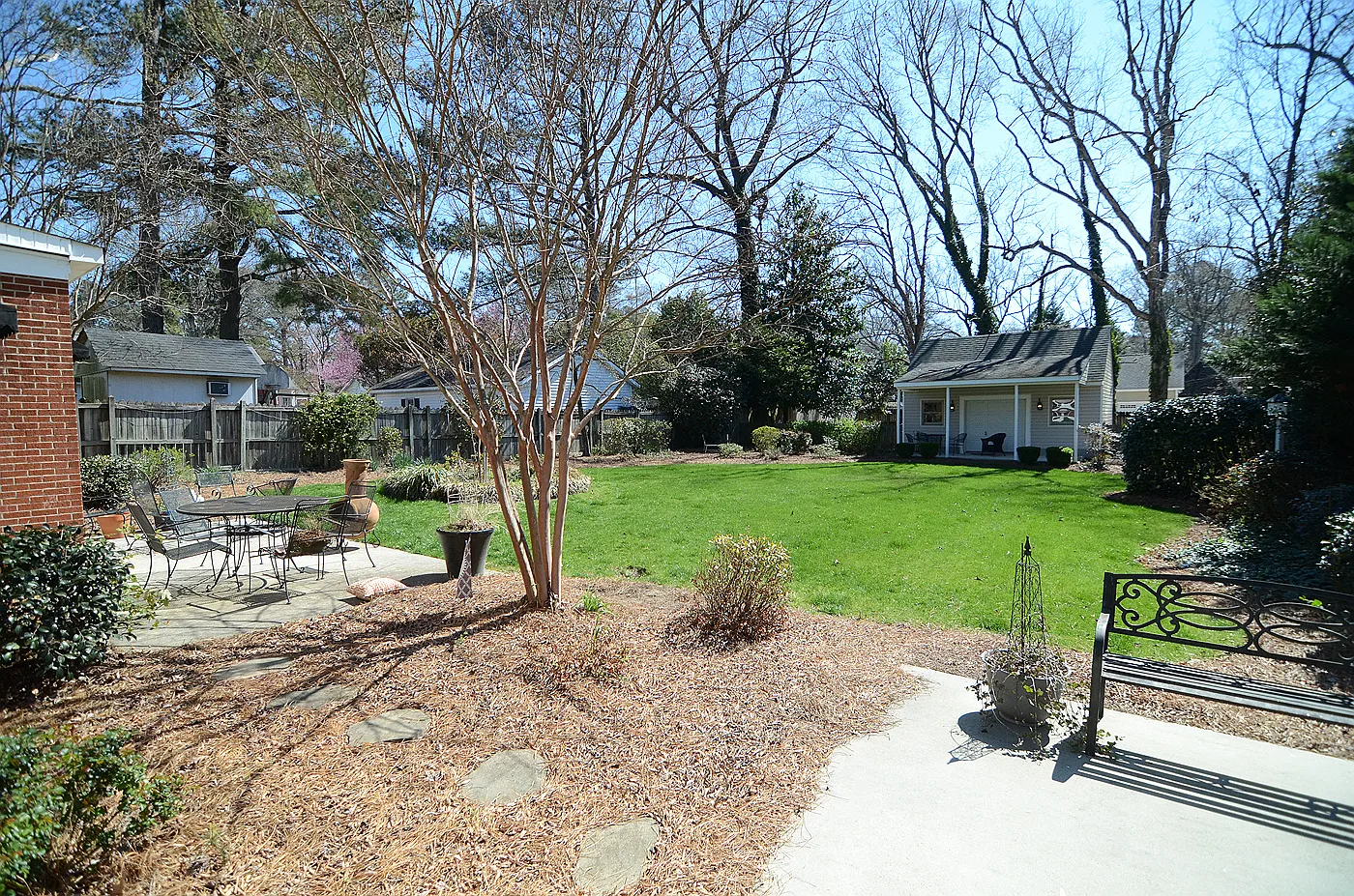3 bed, 1706 sqft, $1,800 — Photo 4