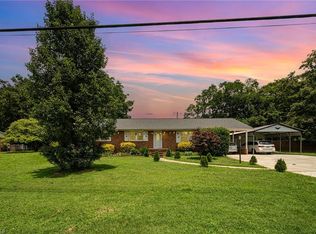 2250 Swepsonville Rd, Graham, NC 27253