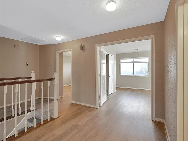 16423 Ash Point Ln — Photo 22
