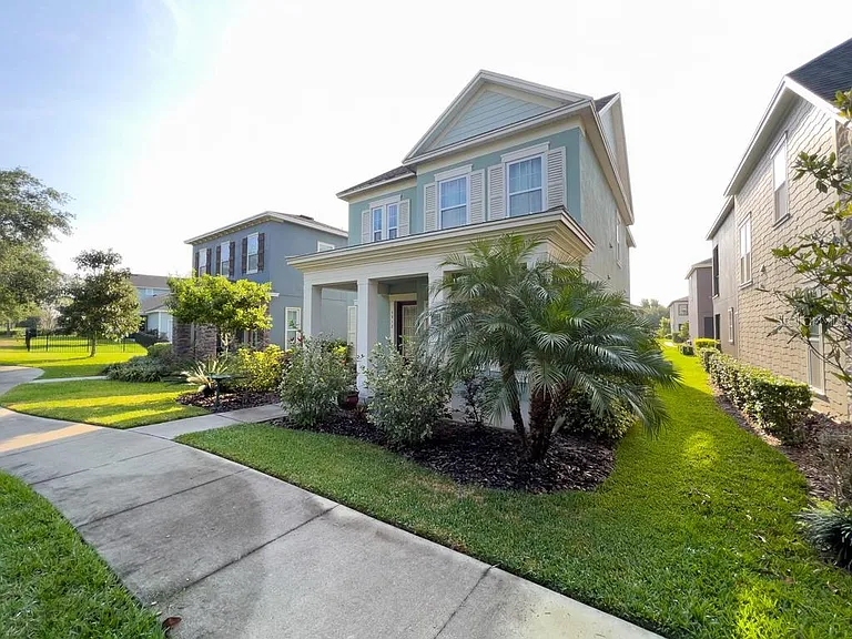 5912 Village Center Dr — Photo 3