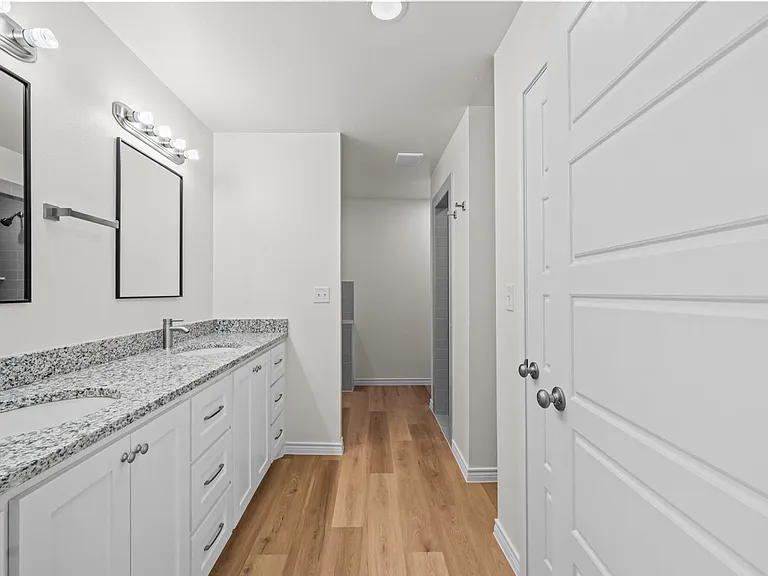 11505 N Cres #2800 — Photo 15