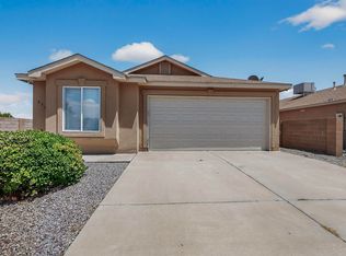 832 Sandy Dr NW, Albuquerque, NM 87120