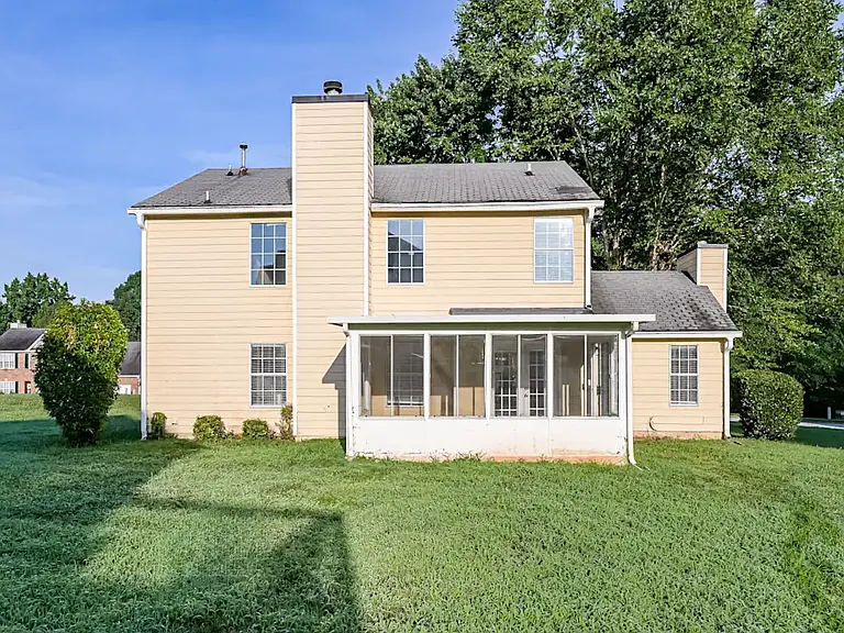 2945 Da Vinci Blvd — Photo 12