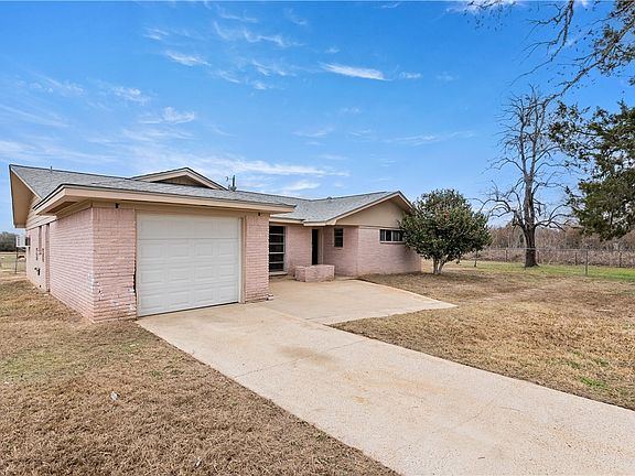 2nd image of 21205 Evans Ln