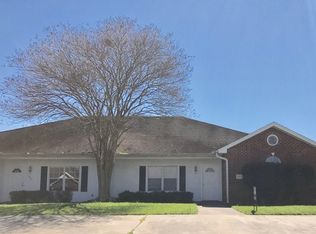 1513 S Vintage Ln, Lake Charles, LA 70605