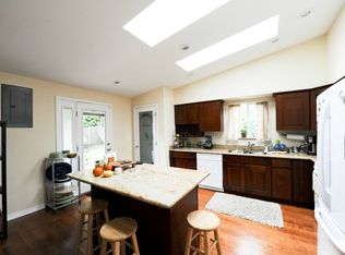 10605 Seola Beach Dr SW, Seattle, WA 98146