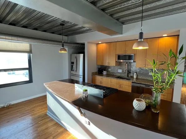 1910 S Indiana Ave APT 614, Chicago, IL 60616