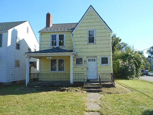1641 Rainbow Park photo 1