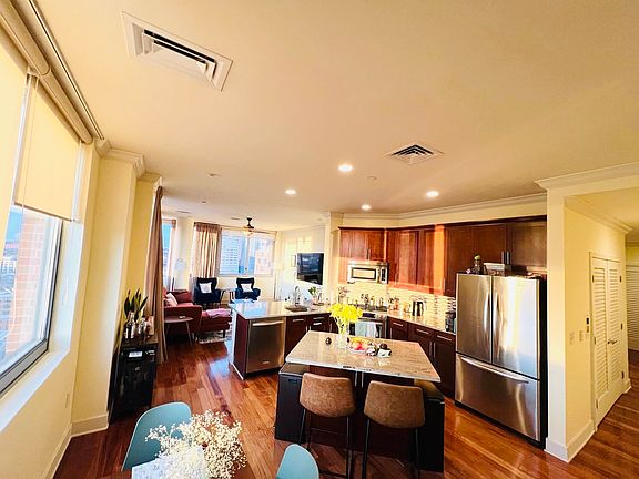 Dining-kitchen