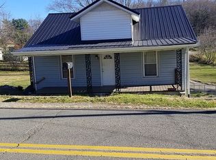 622 Newbern Rd, Pulaski, VA 24301