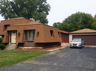 7737 Beloit Ave, Bridgeview, IL 60455