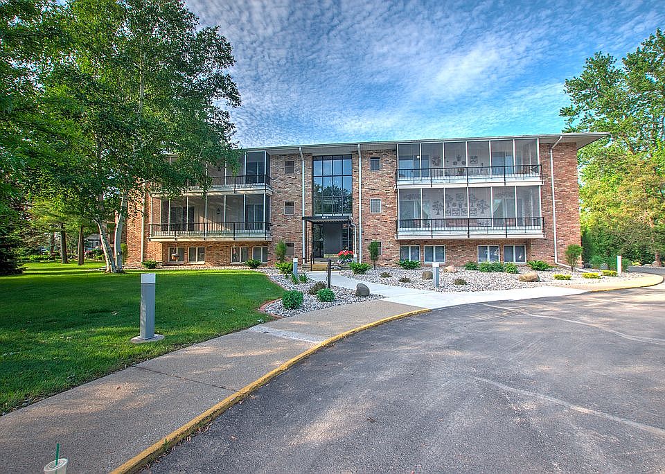 1st image of 5975 W Michigan Ave #8