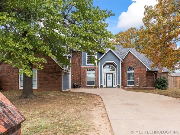 121 Elk Ridge Dr, Mannford, OK 74044