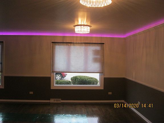 2nd image of 14110 S Bensley Ave