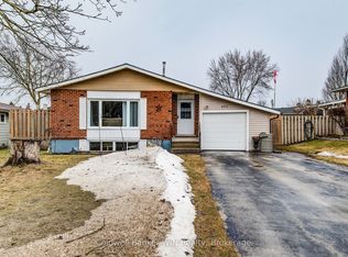 455 Albert St, Wellington North, ON N0G 2L2