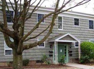 95 Carriage Path S, Milford, CT 06460