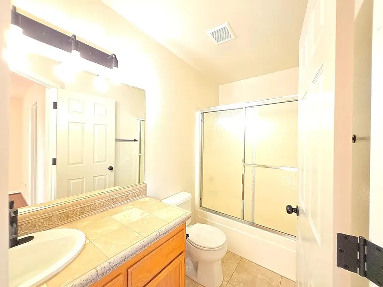 3057 Courtside Dr — Photo 5