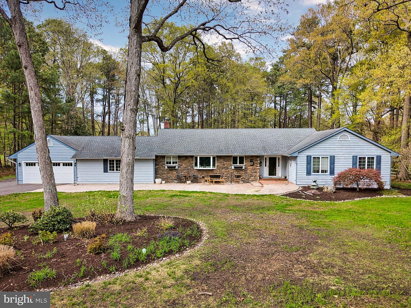 5 Prospect Bay Dr W