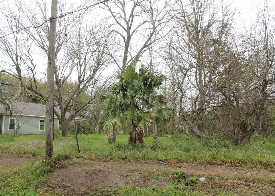 2nd image of 2024 7th St