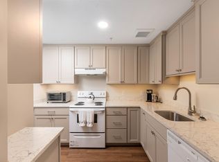 19 Saco St #17, Conway, NH 03818