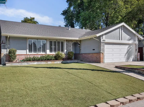2824 Lyon Cir, Concord, CA 94518