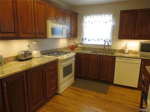 5th image of 2432 Via Miralesta Dr