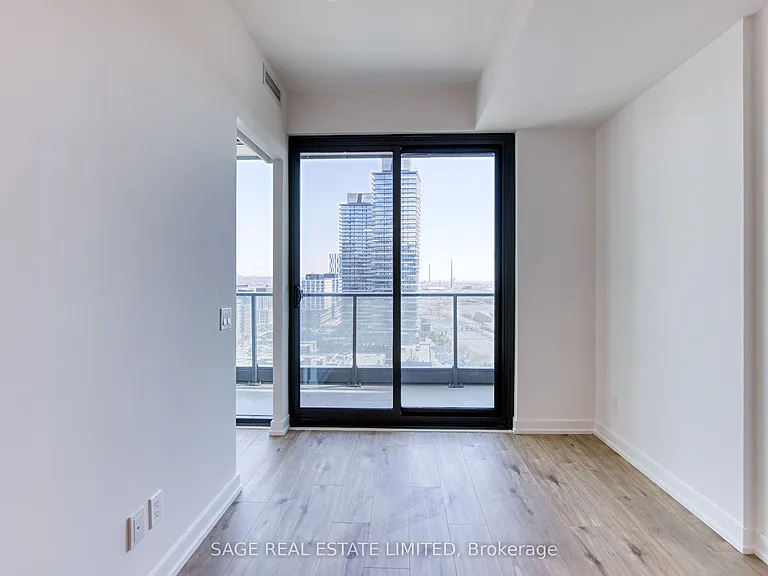 35 Parliament St #1712 — Photo 15