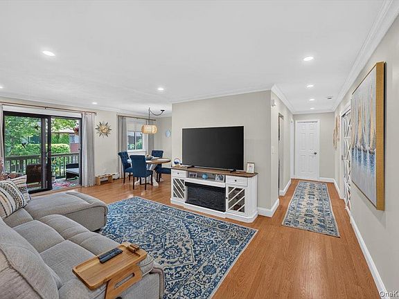 4th image of 263 River Avenue #52