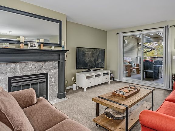 3rd image of 20391 96th Ave #280