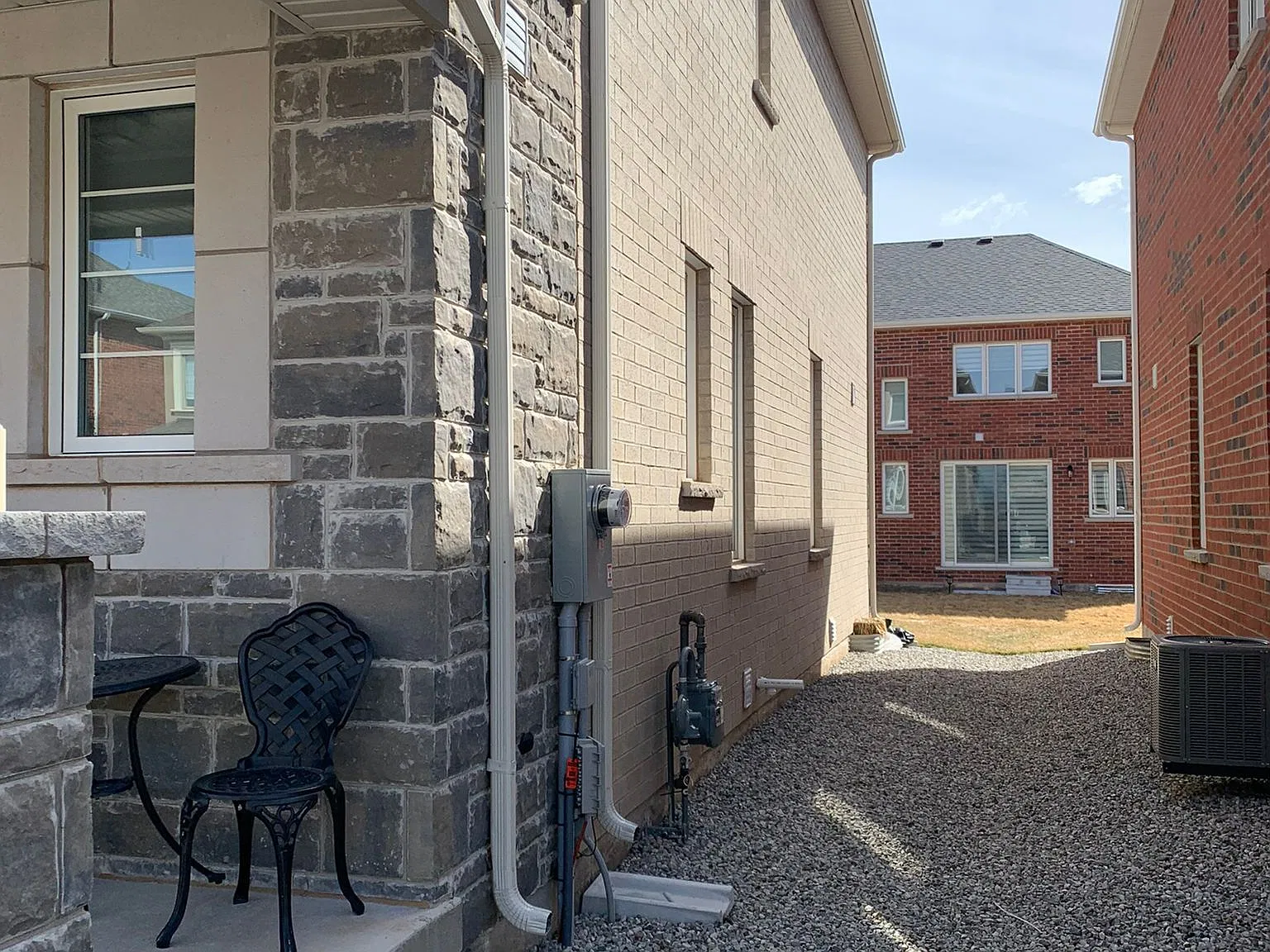 3 bed, $3,300 — Photo 2